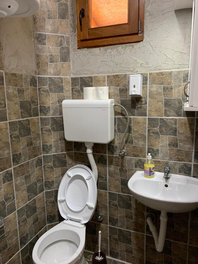 Etno Selo Bok Bed and Breakfast Vrhpolje Eksteriør billede